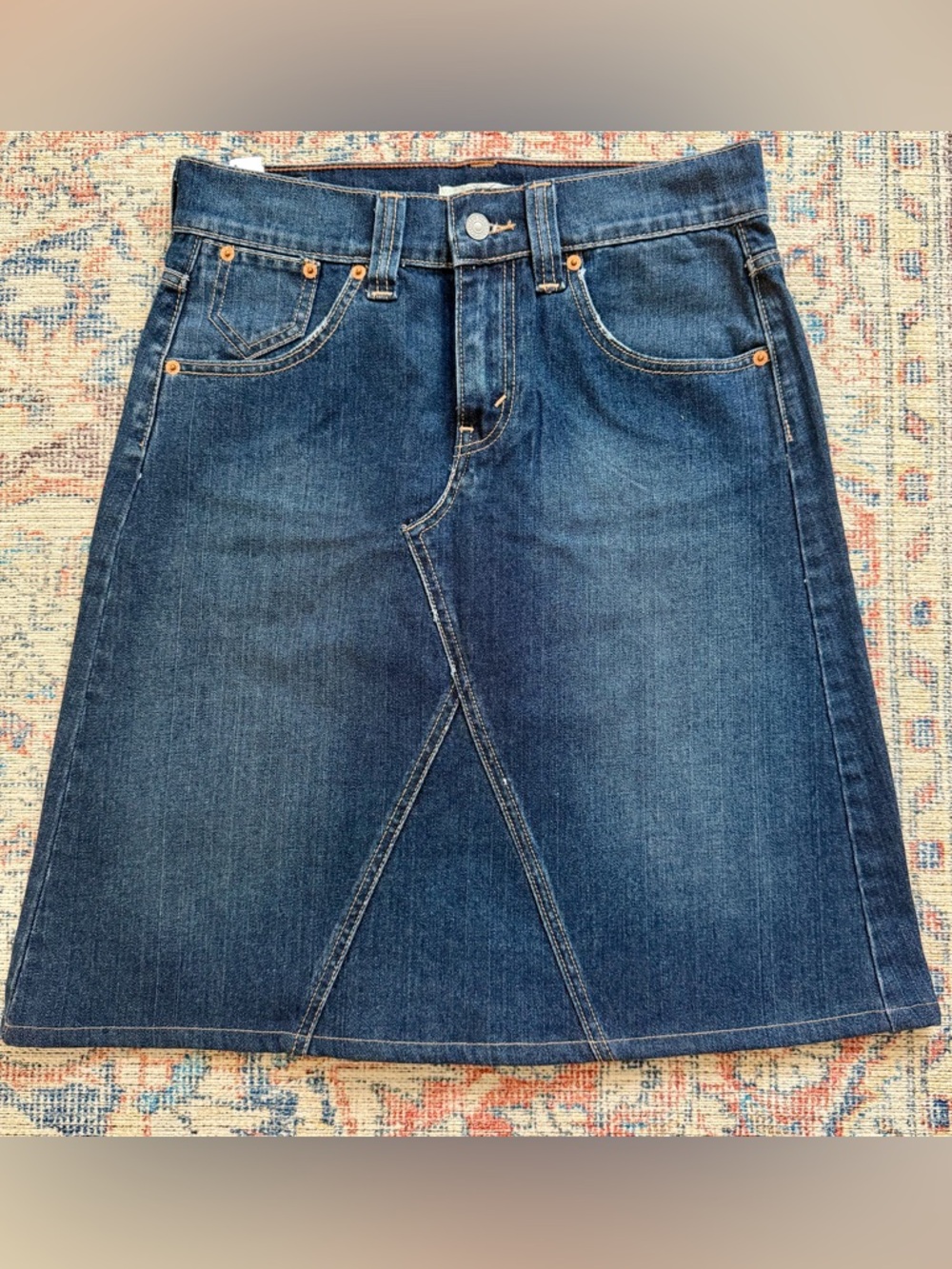 Levi's High Rise Denim A-Line Decon Skirt Women’s Size 6 Knee Length Spring